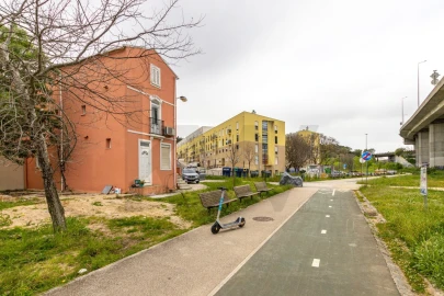 Apartamento T1 para Venda em Campolide