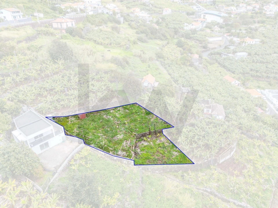 Terreno para Venda em Arco da Calheta Foto 11