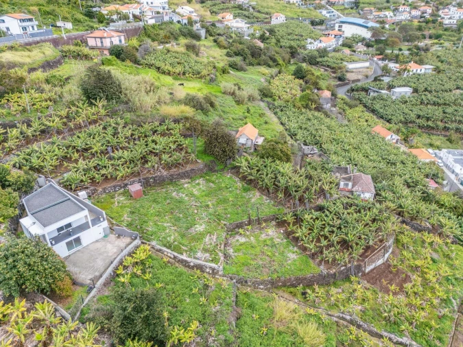 Terreno para Venda em Arco da Calheta Foto 10