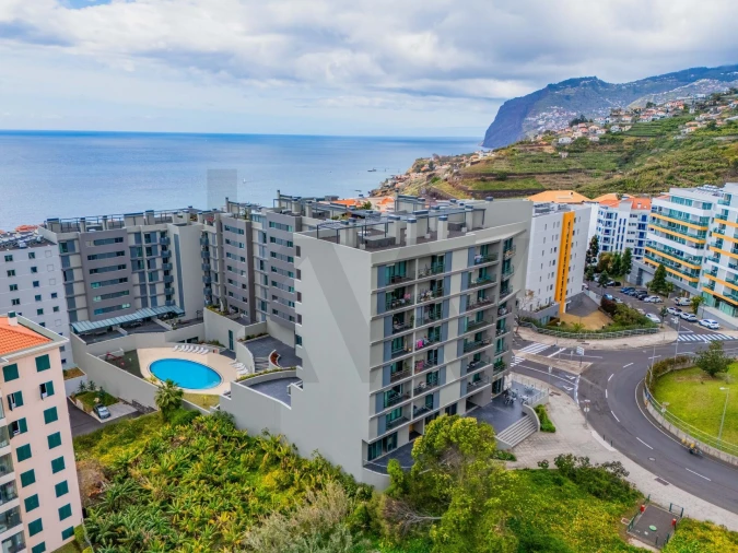 Loja para Arrendamento em São Martinho Foto 3