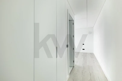 Moradia T5 para Venda em Quarteira