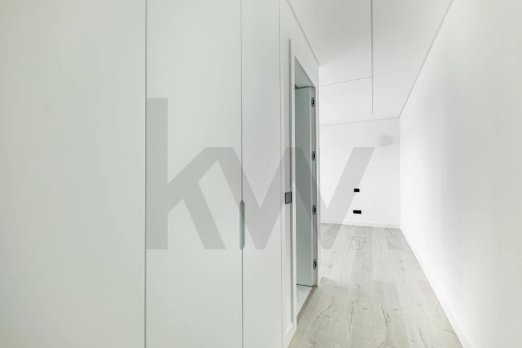 Moradia T5 para Venda em Quarteira Foto 40