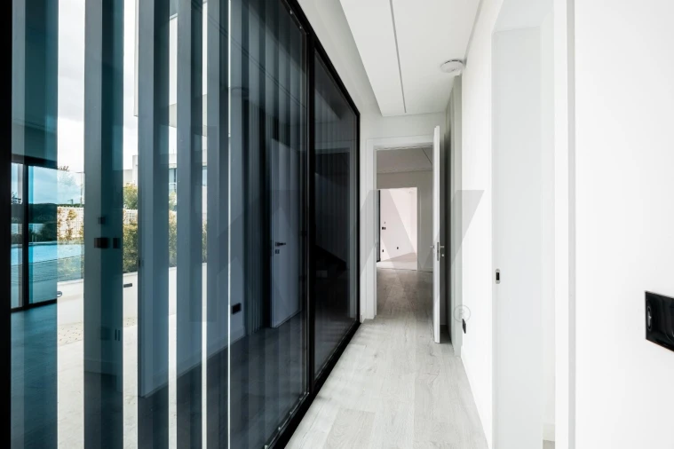 Moradia T5 para Venda em Quarteira Foto 28