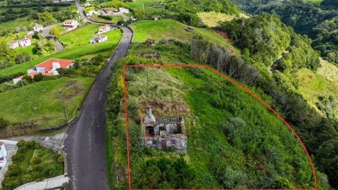 Moradia T1 para Venda em Santa Barbara