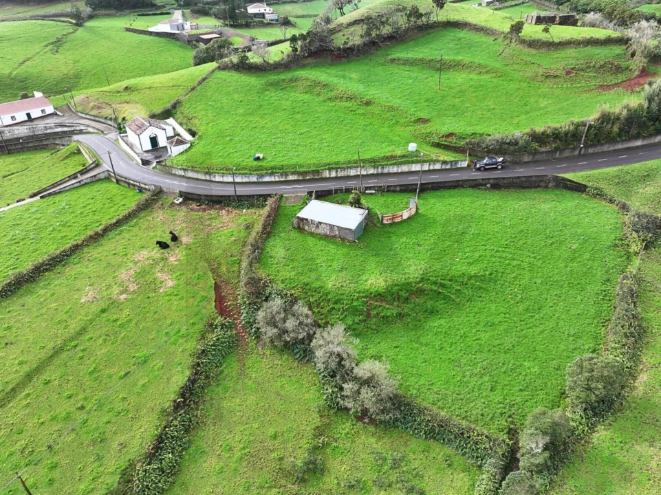 Terreno para Venda em Santo Espirito Foto 4
