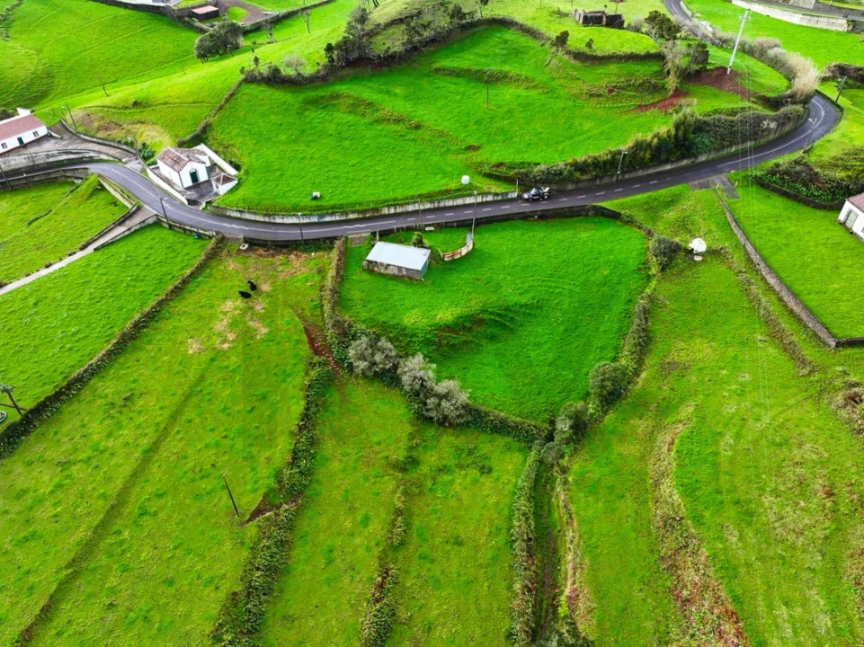 Terreno para Venda em Santo Espirito Foto 4