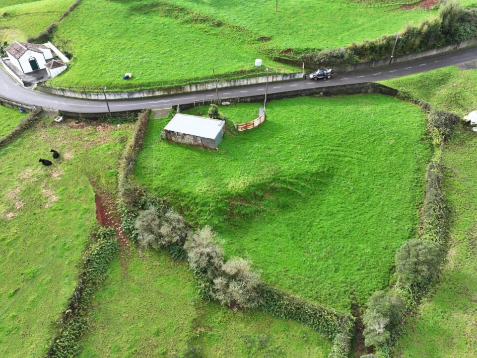Terreno para Venda em Santo Espirito Foto 2