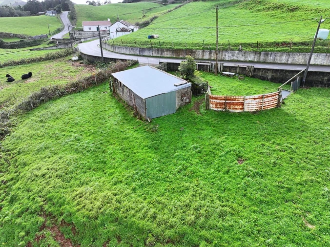 Terreno para Venda em Santo Espirito Foto 3