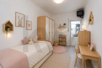 Apartamento T2 para Venda em Carcavelos e Parede