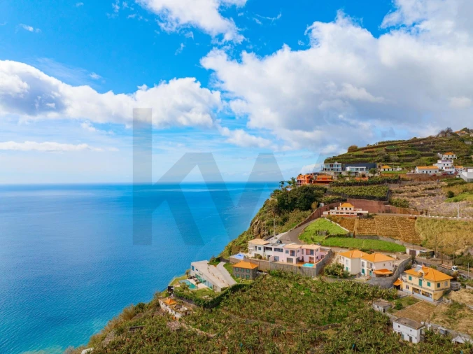 Terreno para Venda em Canhas Foto 11