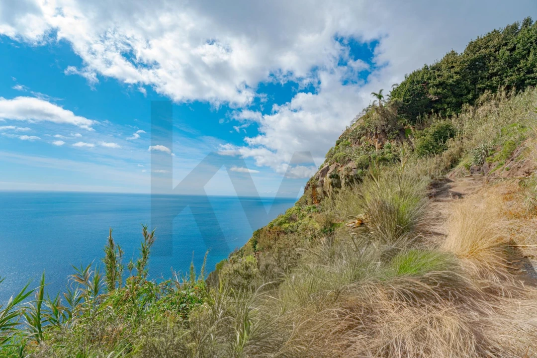 Terreno para Venda em Canhas Foto 8