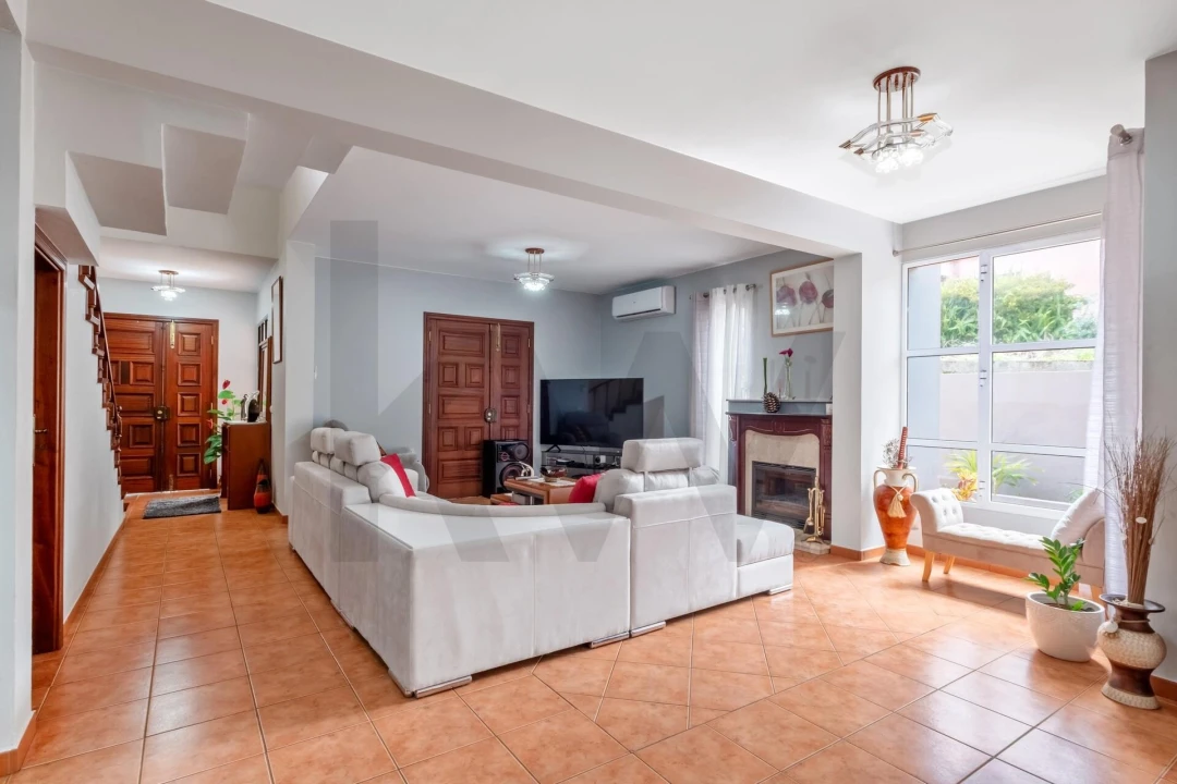 Moradia T3 para Venda em Porto Moniz Foto 18