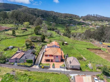Moradia T3 para Venda em Porto Moniz