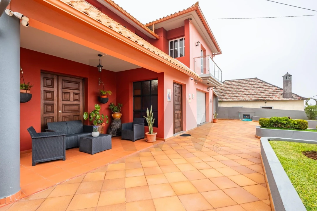 Moradia T3 para Venda em Porto Moniz Foto 8