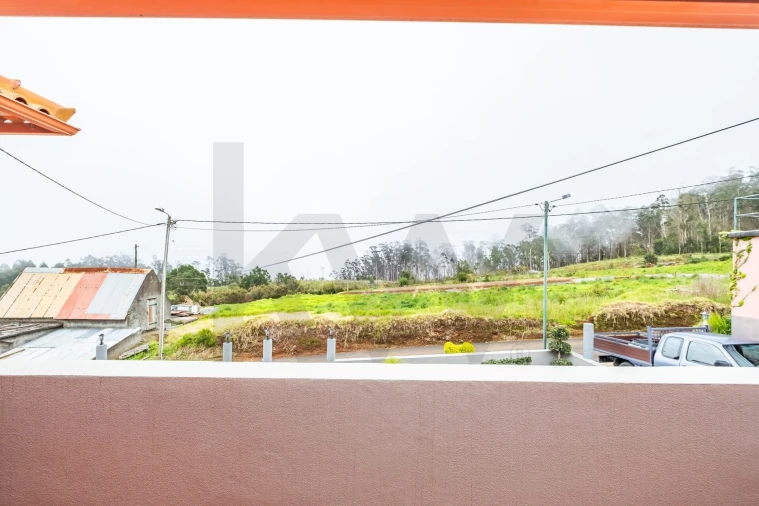 Moradia T3 para Venda em Porto Moniz Foto 58