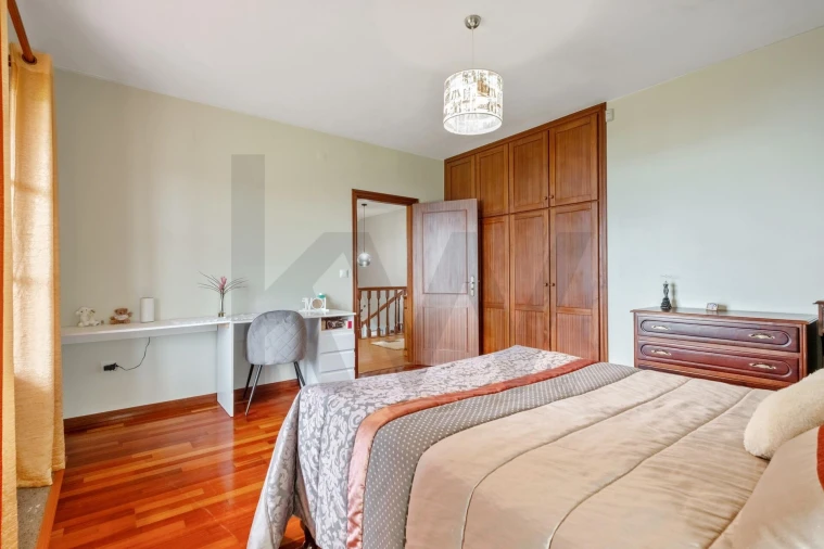 Moradia T3 para Venda em Porto Moniz Foto 40