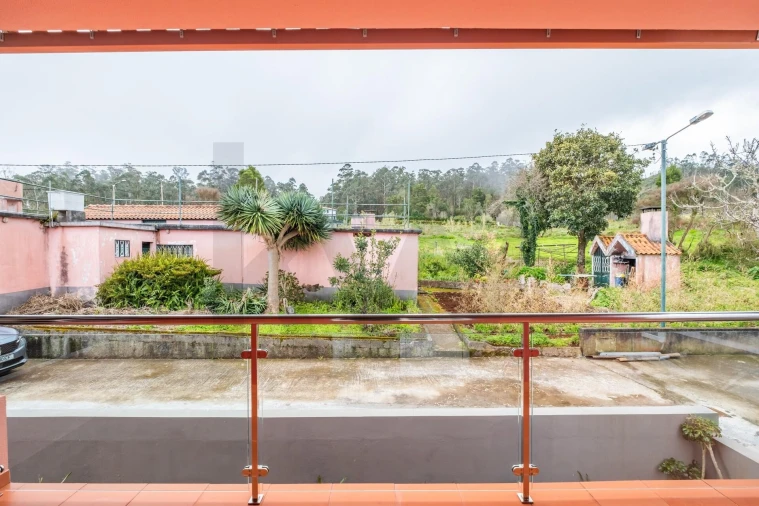 Moradia T3 para Venda em Porto Moniz Foto 54