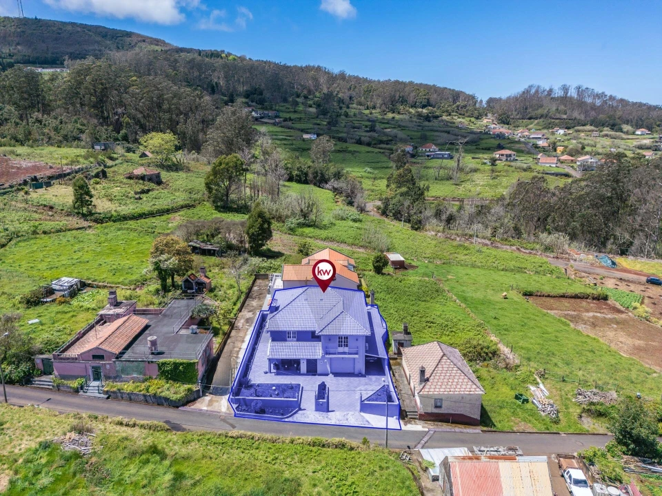 Moradia T3 para Venda em Porto Moniz Foto 81