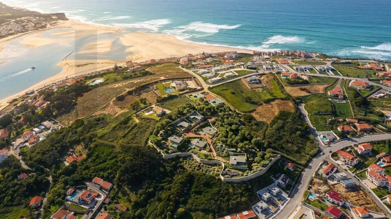 Terreno para Venda em Foz do Arelho Foto 3