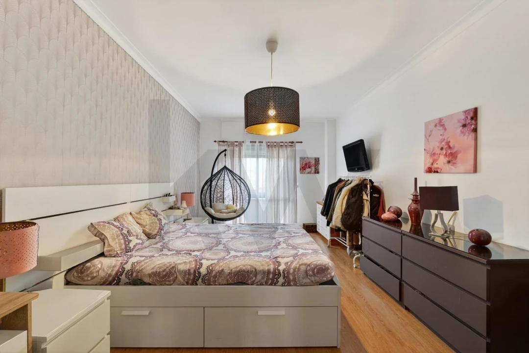 Apartamento T4 para Venda em Póvoa de Santa Iria e Forte da Casa Foto 11