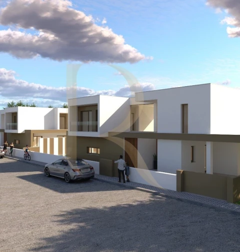Moradia T3 para Venda em Charneca de Caparica e Sobreda