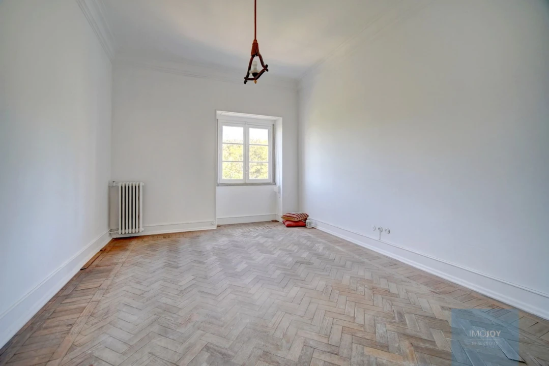Apartamento T5 para Venda em Avenidas Novas Foto 21