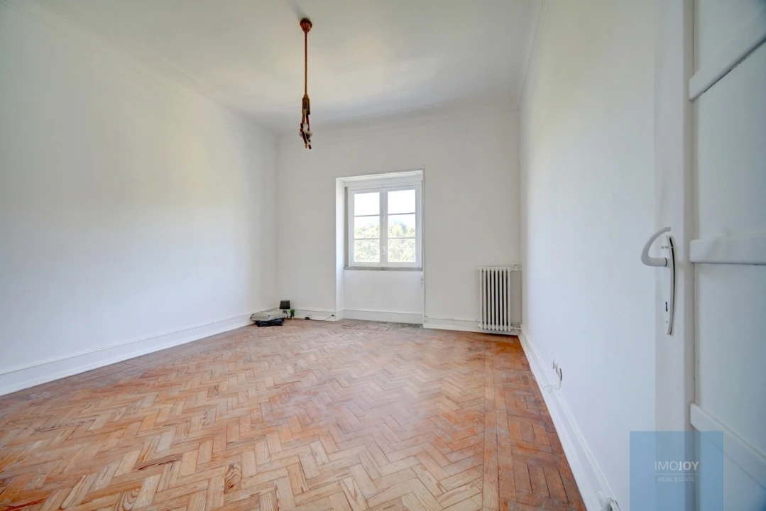 Apartamento T5 para Venda em Avenidas Novas Foto 24