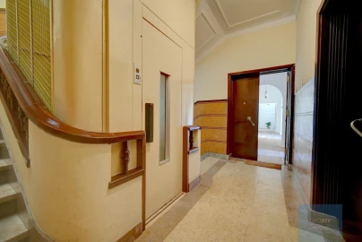 Apartamento T5 para Venda em Avenidas Novas