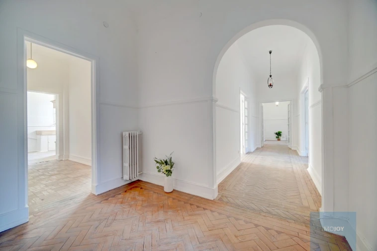 Apartamento T5 para Venda em Avenidas Novas Foto 12