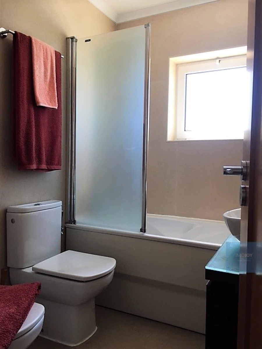 Apartamento T2 para Arrendamento em Carcavelos e Parede Foto 20