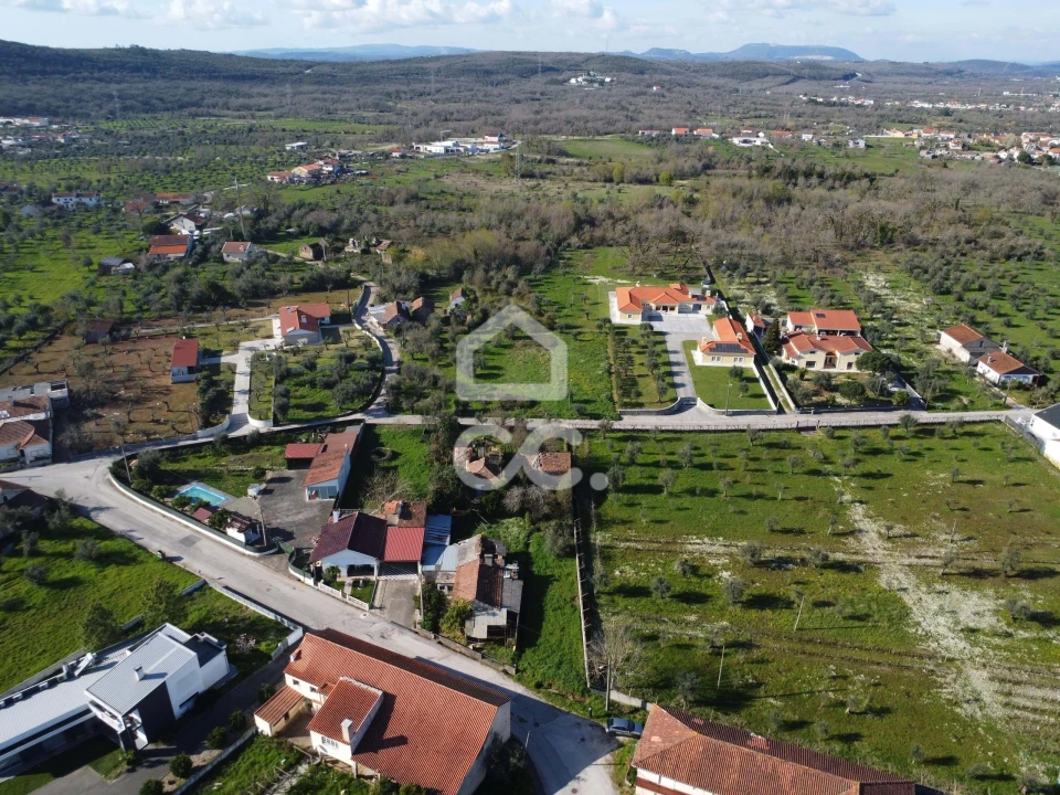 Moradia para Venda em Chão de Couce Foto 1