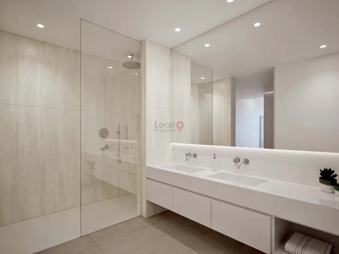 Moradia T4 para Venda em Lagos (São Sebastião e Santa Maria) Foto 12