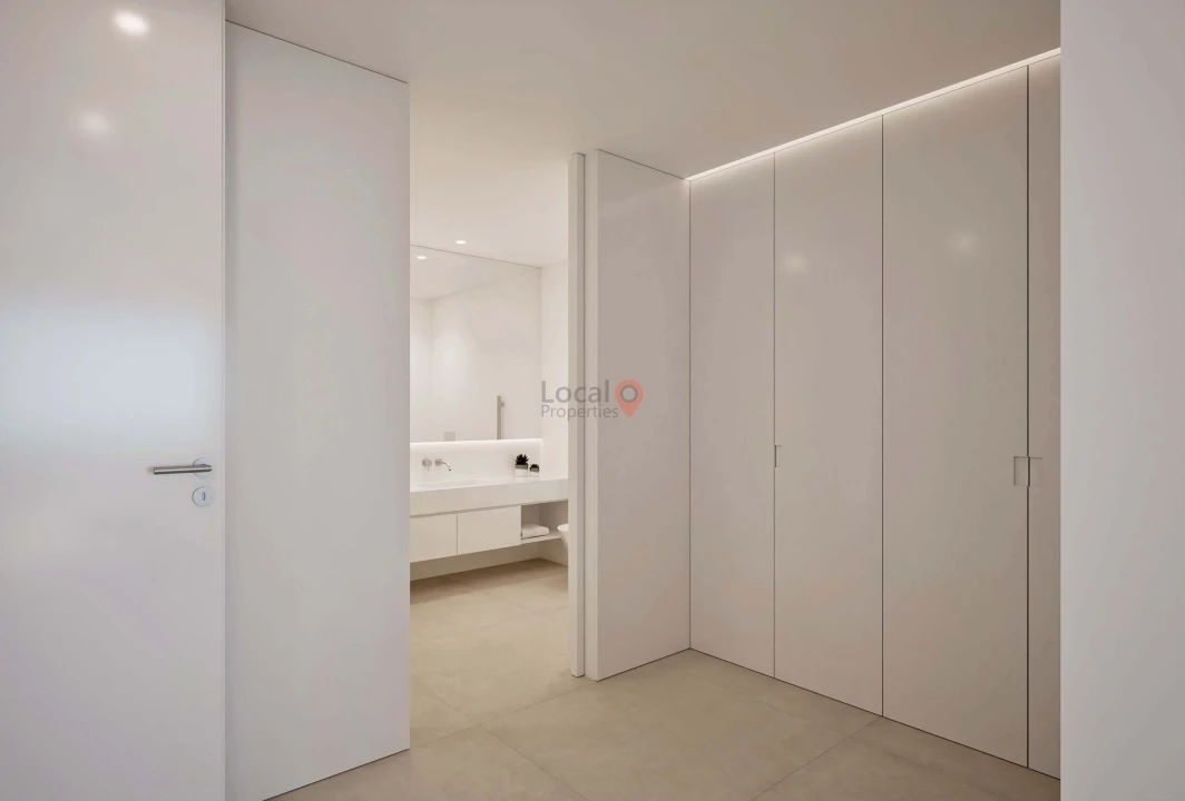 Moradia T4 para Venda em Lagos (São Sebastião e Santa Maria) Foto 11