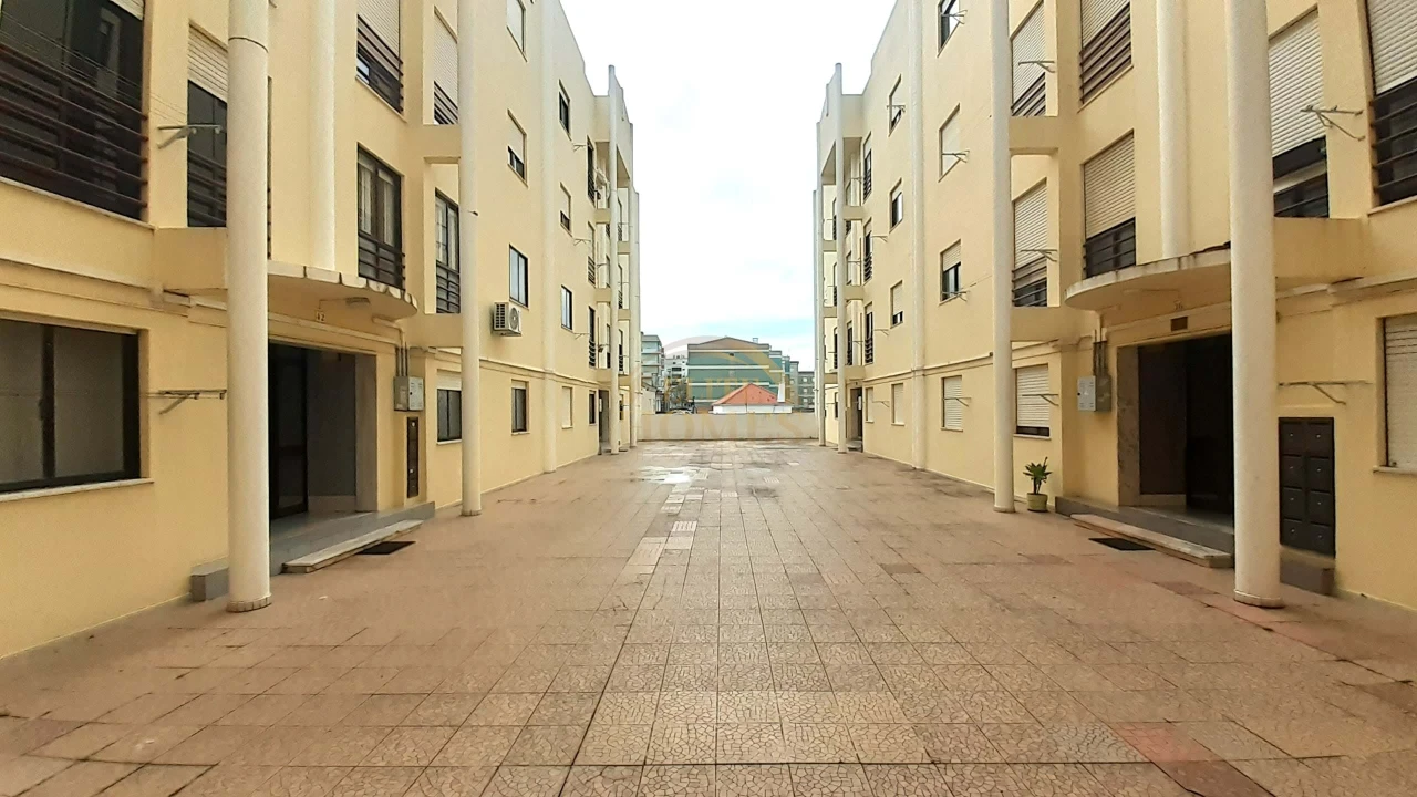 Apartamento T3 para Venda em União das Freguesias de Setúbal Foto 19