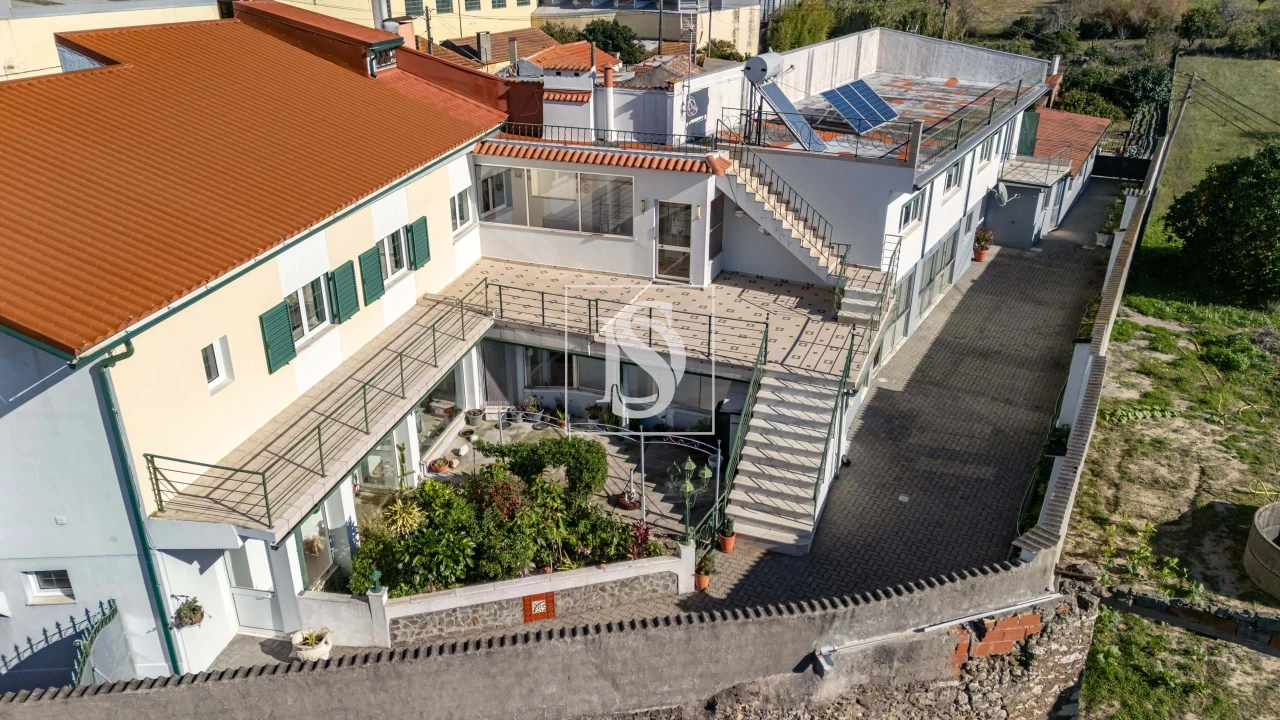 Moradia T7 para Venda em Alqueidão Foto 65