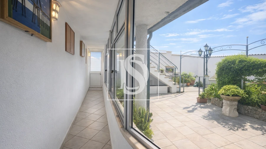 Moradia T7 para Venda em Alqueidão Foto 22