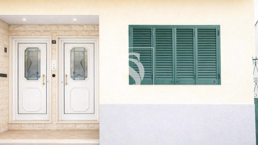 Moradia T7 para Venda em Alqueidão Foto 2