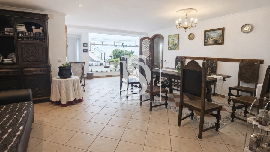 Moradia T7 para Venda em Alqueidão Foto 20