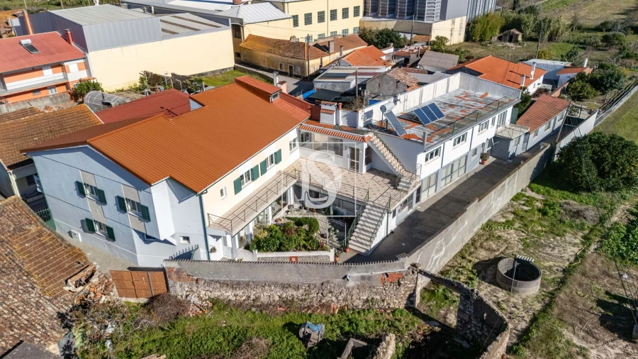 Moradia T7 para Venda em Alqueidão Foto 66