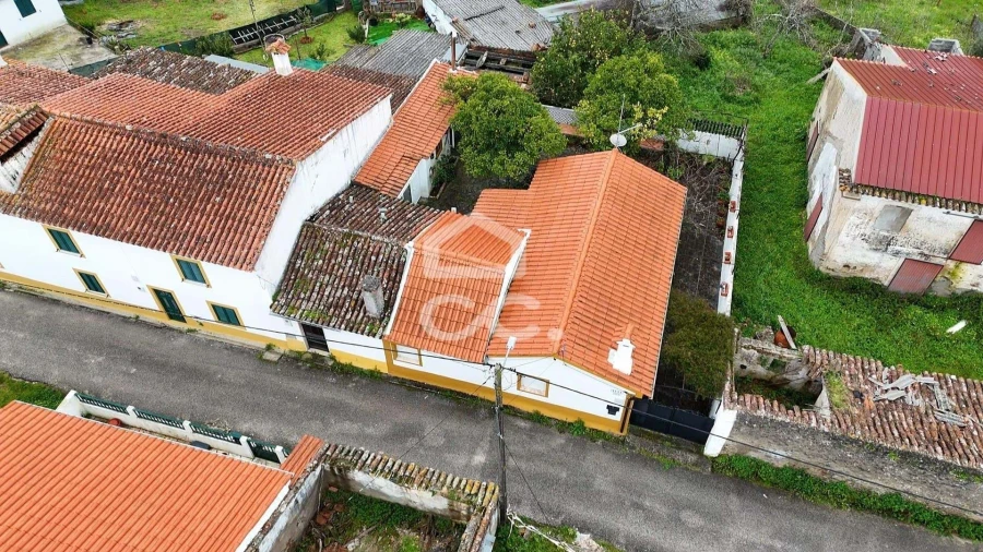 Moradia T2 para Venda em Mouriscas Foto 4