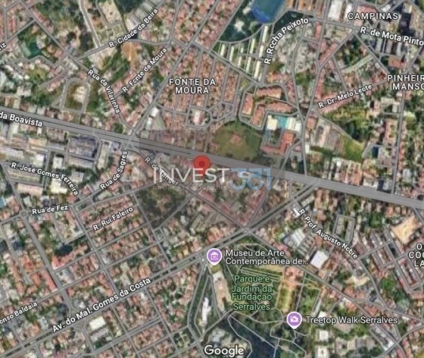 Apartamento T4 para Venda em Lordelo do Ouro e Massarelos Foto 12