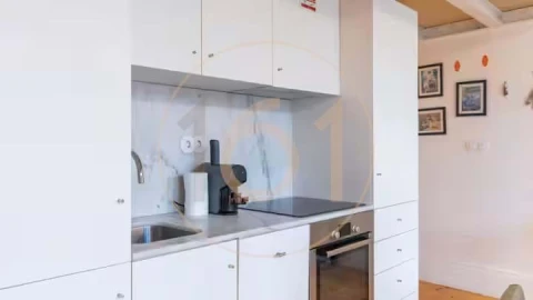 Apartamento para Venda em Cedofeita, Santo Ildefonso, Sé, Miragaia, São Nicolau e Vitória