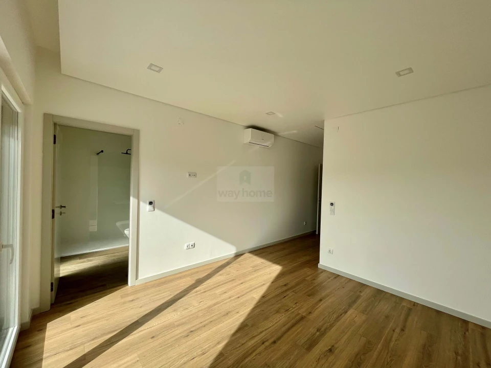 Apartamento T3 para Venda em Lourinhã e Atalaia Foto 15