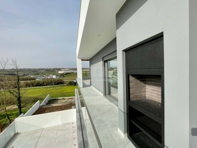 Apartamento T3 para Venda em Lourinhã e Atalaia Foto 10