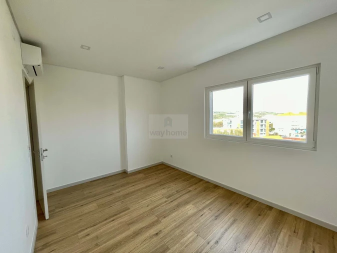 Apartamento T3 para Venda em Lourinhã e Atalaia Foto 22