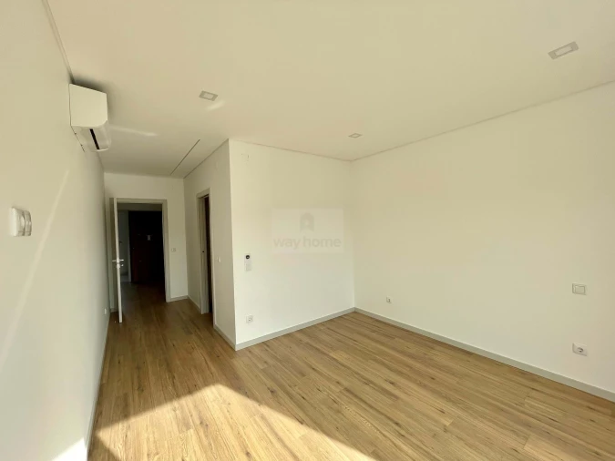 Apartamento T3 para Venda em Lourinhã e Atalaia Foto 17