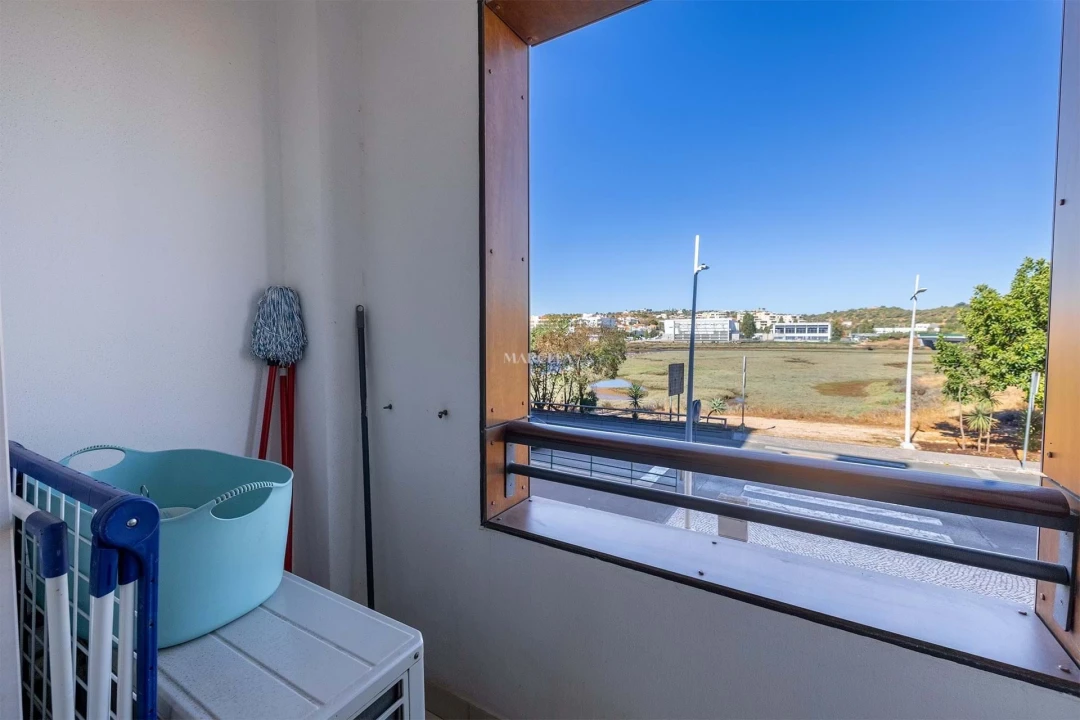 Apartamento T2 para Arrendamento em Lagos (São Sebastião e Santa Maria) Foto 13