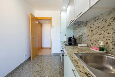 Apartamento T2 para Arrendamento em Lagos (São Sebastião e Santa Maria)