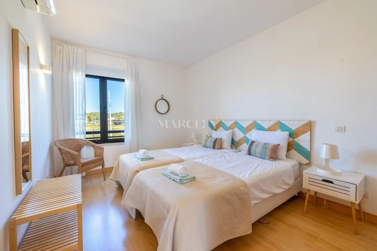 Apartamento T2 para Arrendamento em Lagos (São Sebastião e Santa Maria) Foto 40