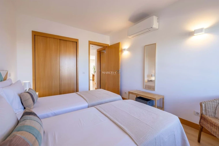 Apartamento T2 para Arrendamento em Lagos (São Sebastião e Santa Maria) Foto 21